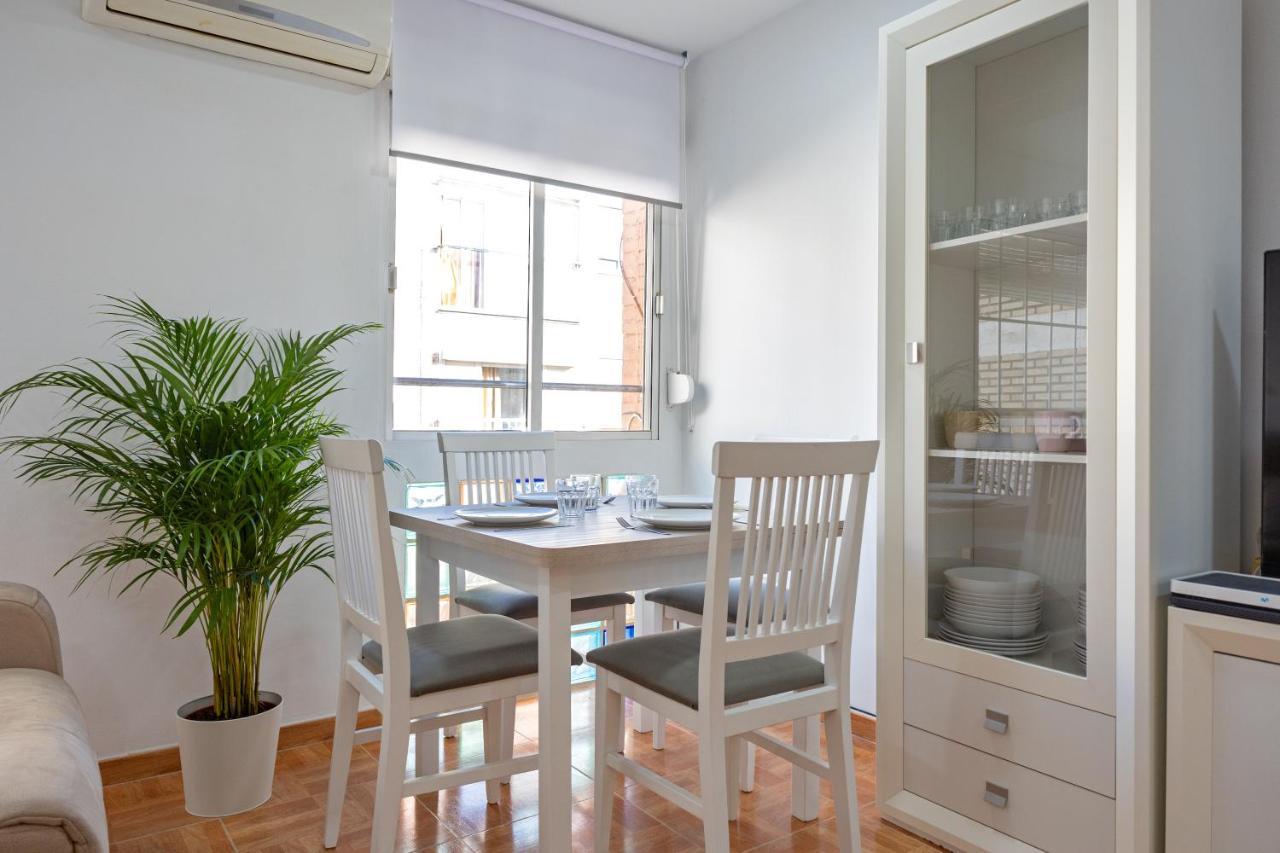 Charming 2 Bedroom Apartment At Triana Center By Oui 세비야 외부 사진