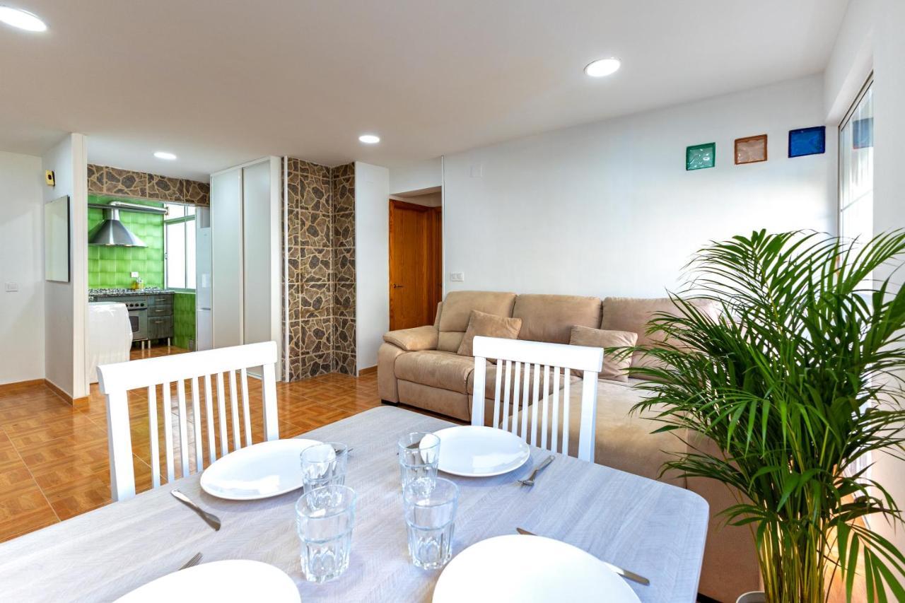 Charming 2 Bedroom Apartment At Triana Center By Oui 세비야 외부 사진