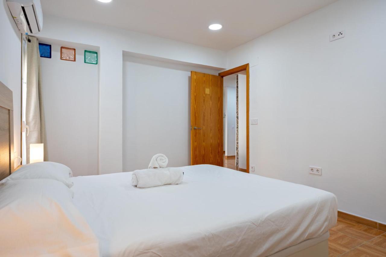 Charming 2 Bedroom Apartment At Triana Center By Oui 세비야 외부 사진